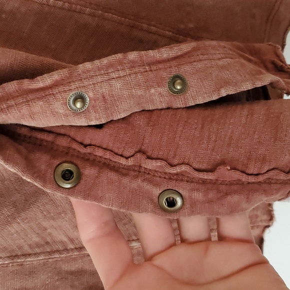 3/$25 FREE PEOPLE Cold shoulder peplum shirt SZ SM - Picture 9 of 9